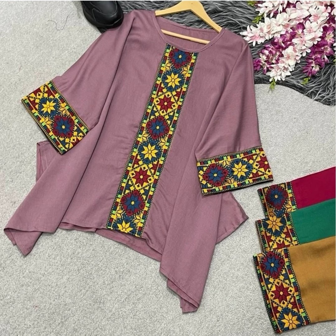 شومیز مزونی جنس کرسپو خرجکار ترمه  سایزبندی مناسب 36 تا 46